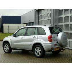 Toyota RAV4 2.0-16V VVT-i Luna bj.2002 Autom. | 5 Drs | Trek