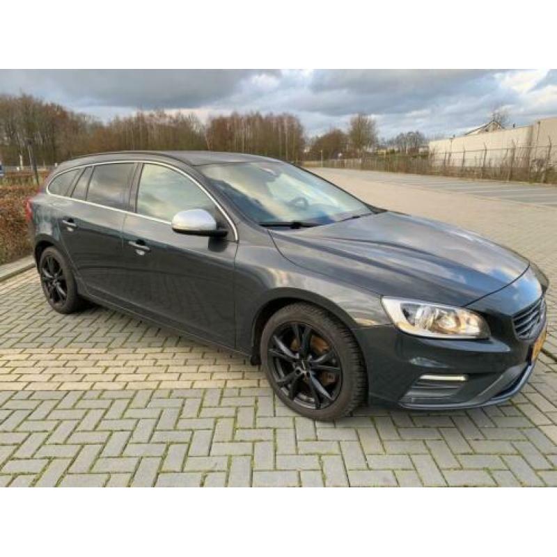 Volvo V60 1.6 D2 R-Design