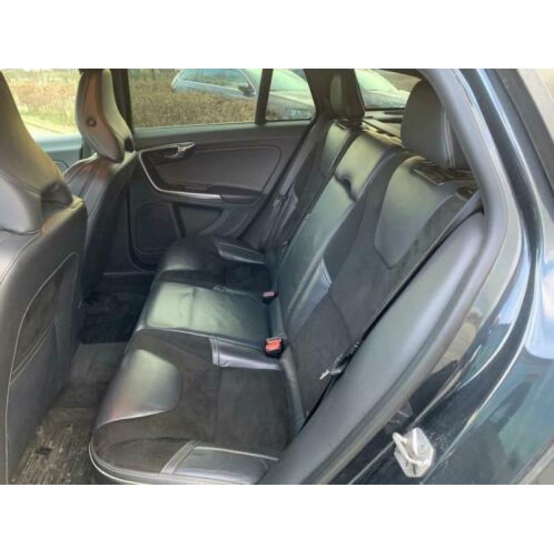 Volvo V60 1.6 D2 R-Design