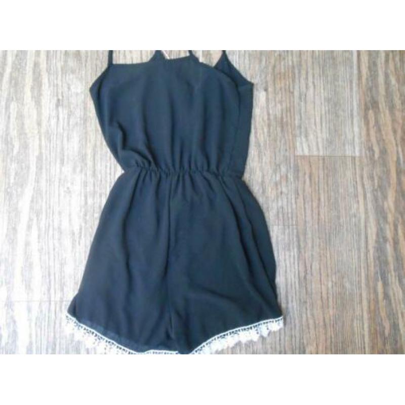 leuke zwarte play suite maat S zgan