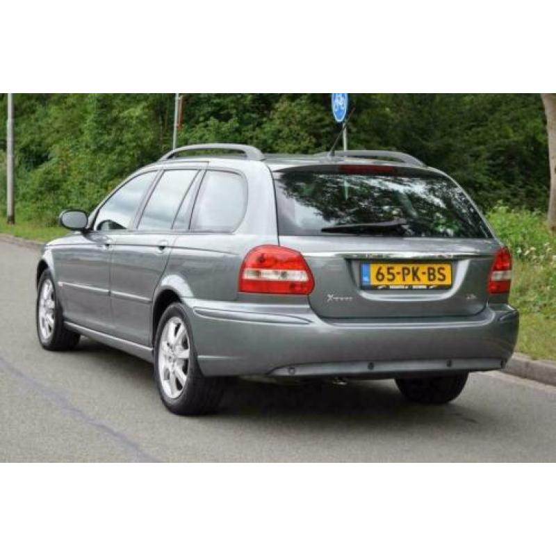 Jaguar X-Type 2.0 D I4 Estate Executive 2004 Grijs