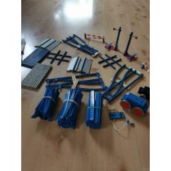 Oude lego spoorlijn met toebehoren