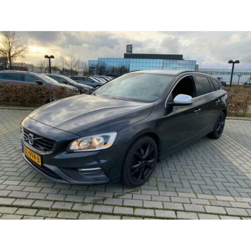 Volvo V60 1.6 D2 R-Design