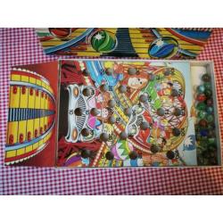 Leuk vintage papita knikkerwerpspel 951