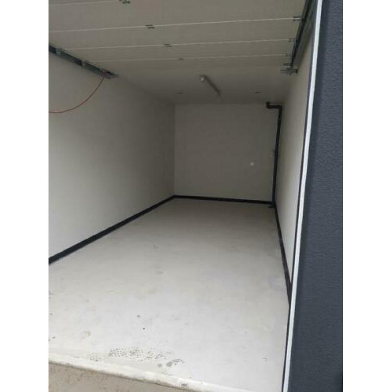 Garagebox huren in Berkel en Rodenrijs Centum op toplocatie