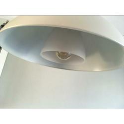 Nette witte hanglamp