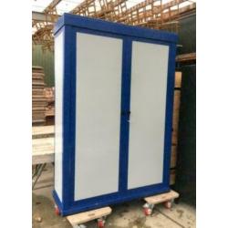 brocante kast / 146 x 59 x 220 cm h
