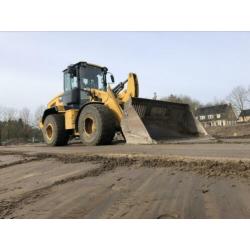 Kranen en graafmachines cat 930k Bj 2014 met gps