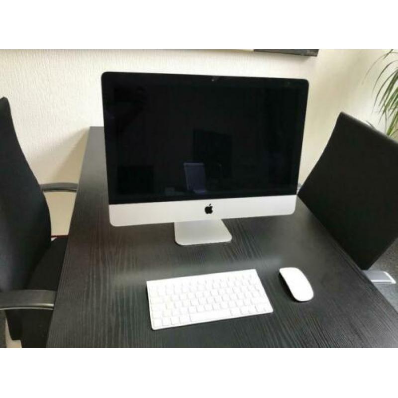 Apple iMac - i5 2.7 GHZ, 8 GB DDR, 1000 GB interne opslag!