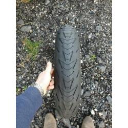 Michelin Pilot Road 5, 120/70-17 week 51 2017