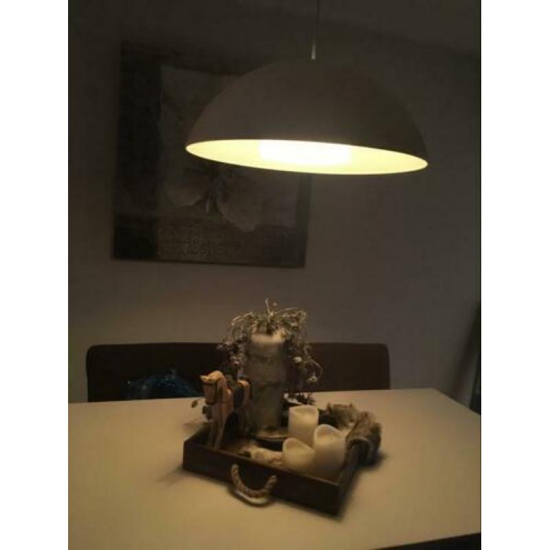Nette witte hanglamp