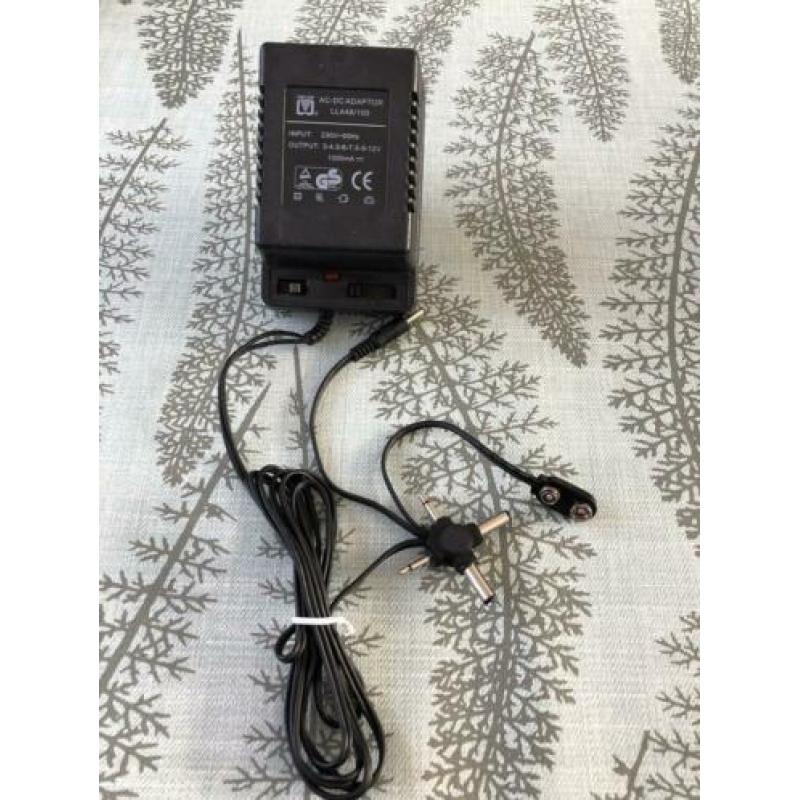 AC/DC Adapters van 1,5-3-4,5-6, 7,5-9-12