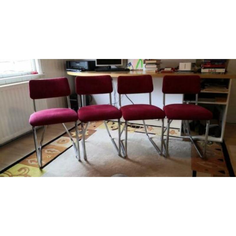 Mooie buisframe stoelen in prima staat