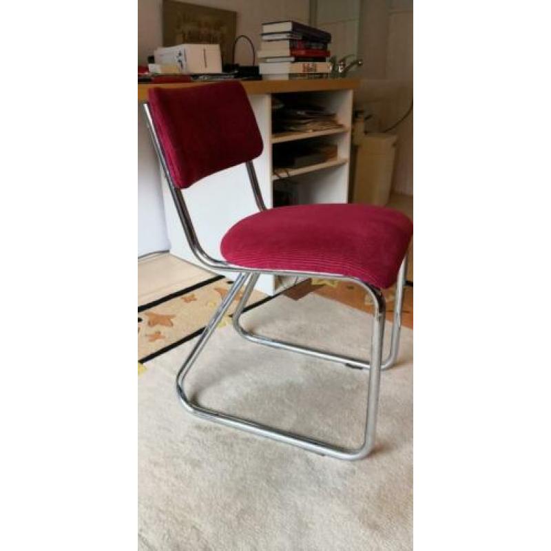 Mooie buisframe stoelen in prima staat