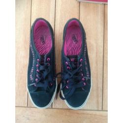 Vans Mt 37