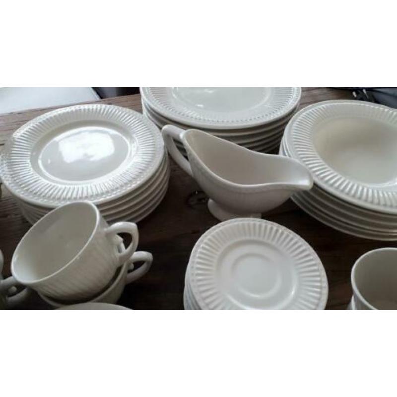Servies Edme stijl 6 personen