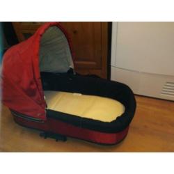 Mutsy kinderwagen rood