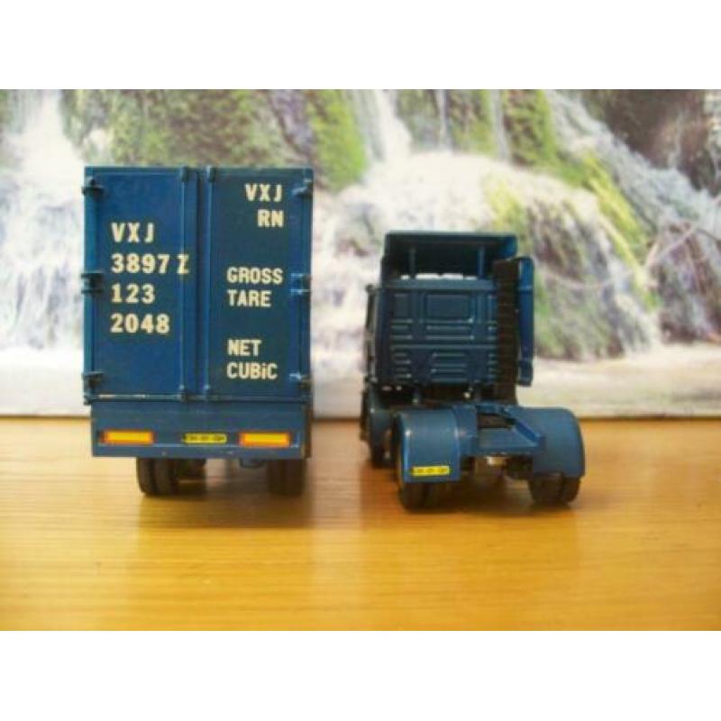 Tekno - Scania 143 H - V8 - Saab - Scania