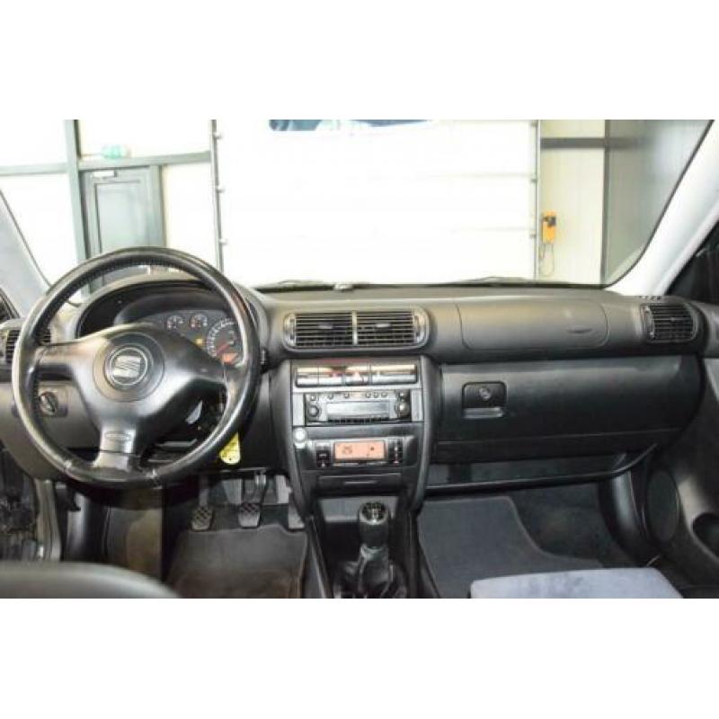 Seat Toledo 2.3 V5 Signo Ecc Cruise Control All in Prijs Inr