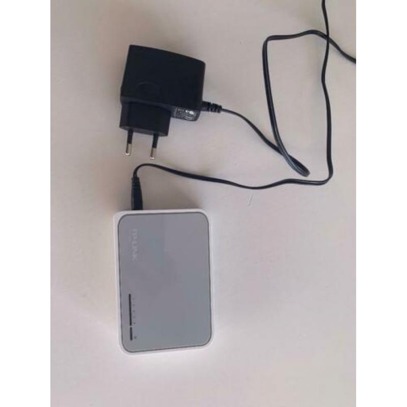 TP-Link 10/100Mbps 5 poorts Netwerk switch