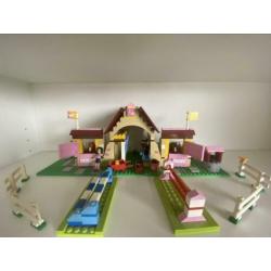 Lego Friends paardenstal artikel 3189