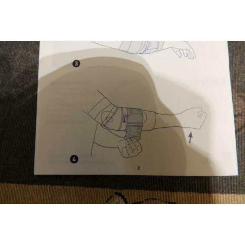Bauerfeind EpiTrain Brace