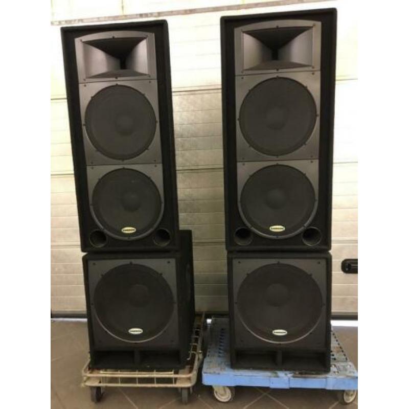 Mooie samson speaker set met regenhoezen