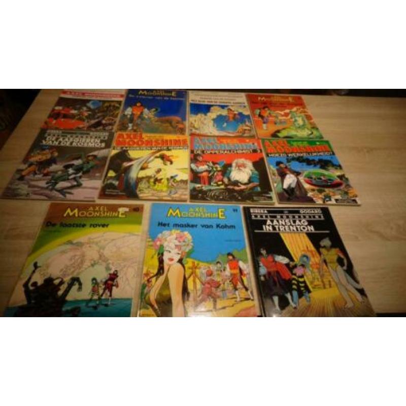 Axel Moonshine stripboeken 11 stuks (zeer) goede tm zgan sta