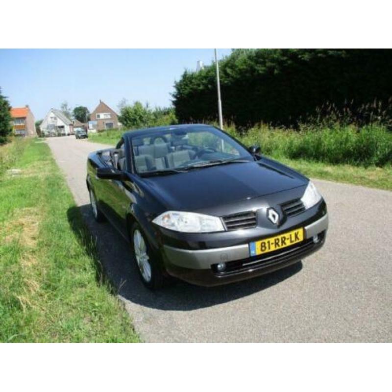 Renault Megane Mégane coupé cabriolet 2.0-16V Privilège Luxe