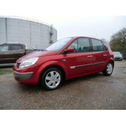 Renault Scénic 2.0 16V PRIVILEGE LUXE AIRCO PANORAMADAK