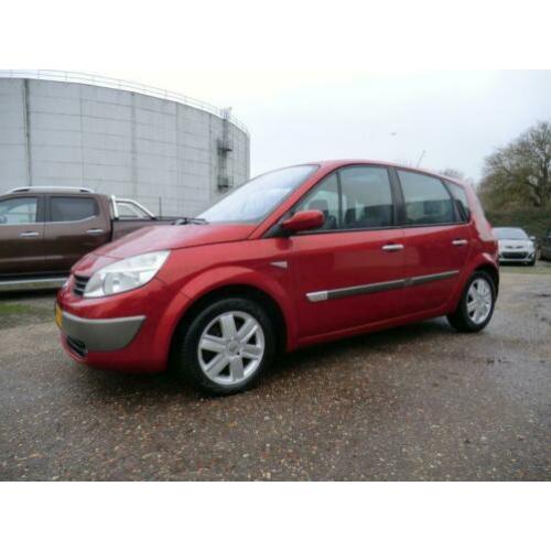 Renault Scénic 2.0 16V PRIVILEGE LUXE AIRCO PANORAMADAK