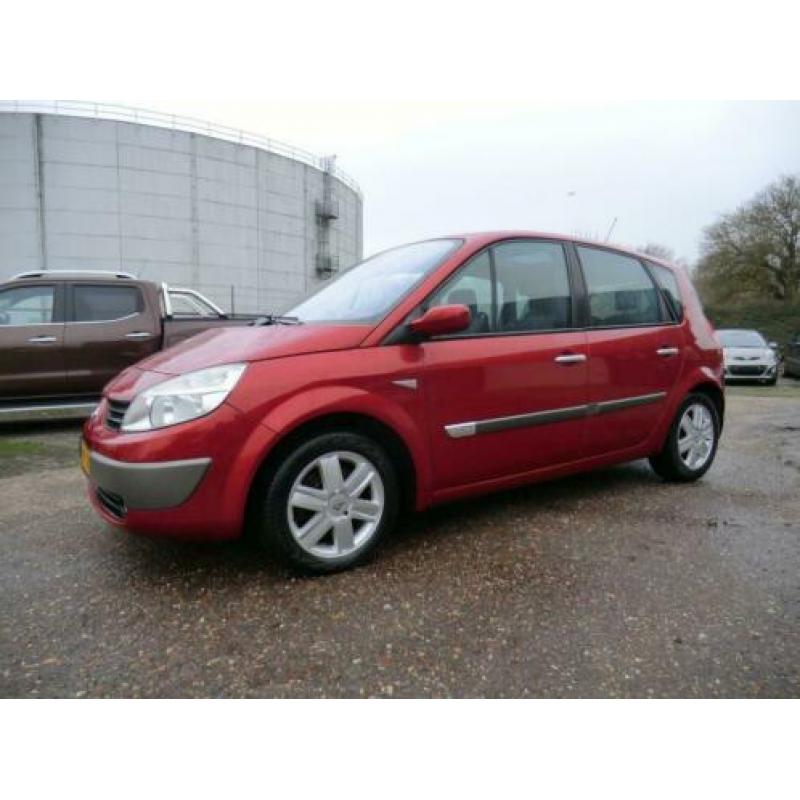 Renault Scénic 2.0 16V PRIVILEGE LUXE AIRCO PANORAMADAK