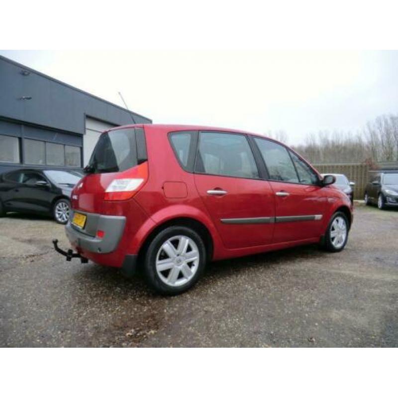Renault Scénic 2.0 16V PRIVILEGE LUXE AIRCO PANORAMADAK
