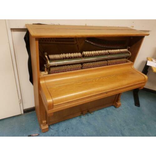 GL Nagel - Helbronn Piano! Oud ijzer / Messing