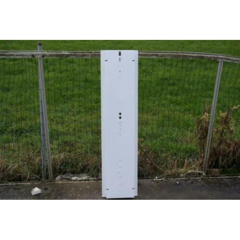 TL armaturen HF incl.2x28W T5 buis 30x120cm €24,-