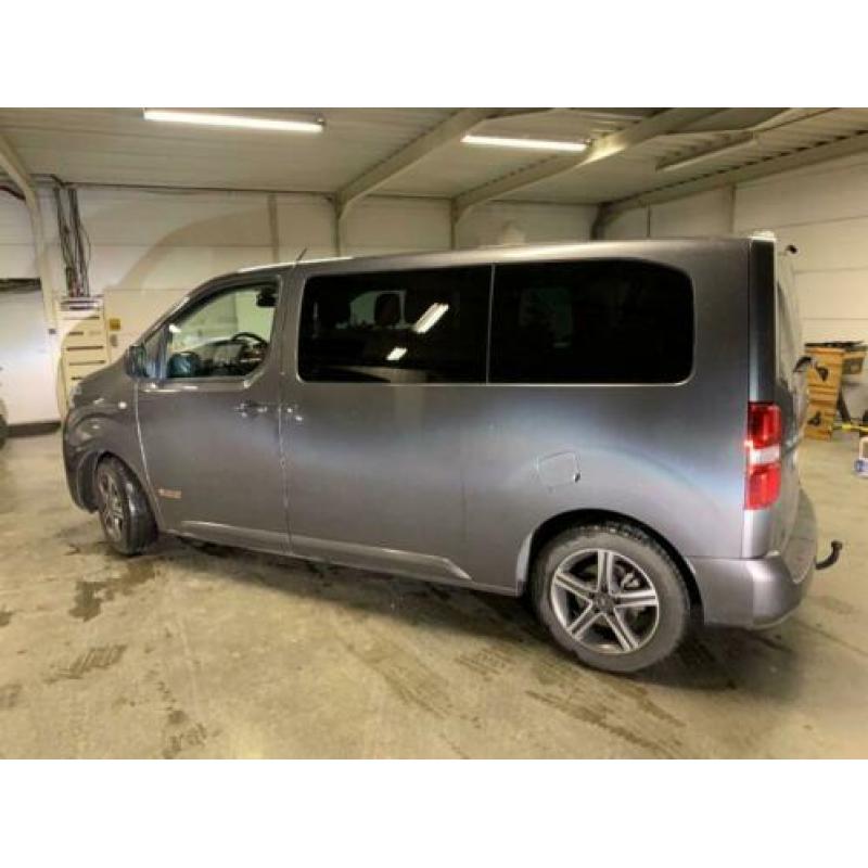 Toyota proace verso 9 personen