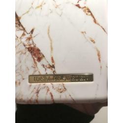 Nieuwe Ideal of Sweden carrara gold hoesje