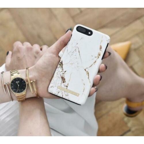 Nieuwe Ideal of Sweden carrara gold hoesje