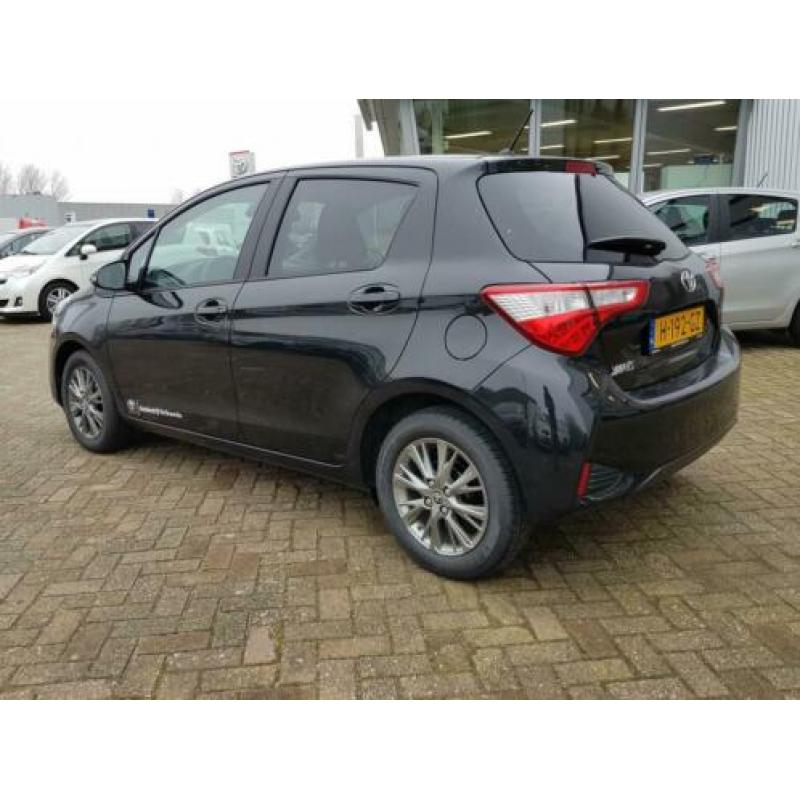 Toyota Yaris 1.5 VVT-i Dynamic Automaat apple car play