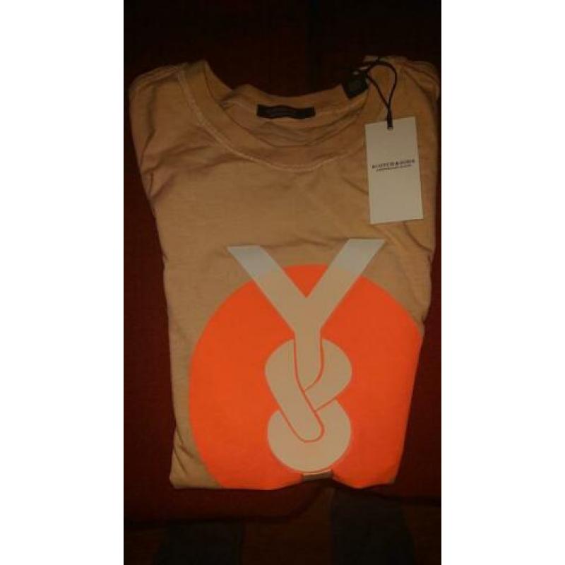 Nieuw 't shirt. Nog niet gedragen. Maat M.