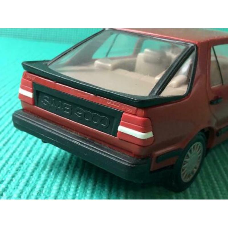 Saab 9000. Stahlberg