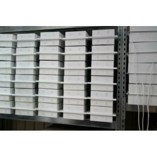 TL armaturen HF incl.2x28W T5 buis 30x120cm €24,-
