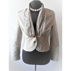 Lynde - superleuk beige voorjaars jasje - mt 40