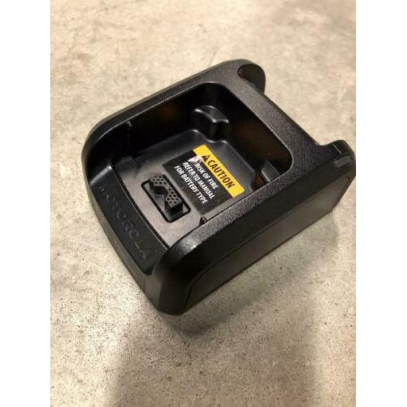 Desktop lader voor de Motorola portofoons MTP3000 & MTP6000