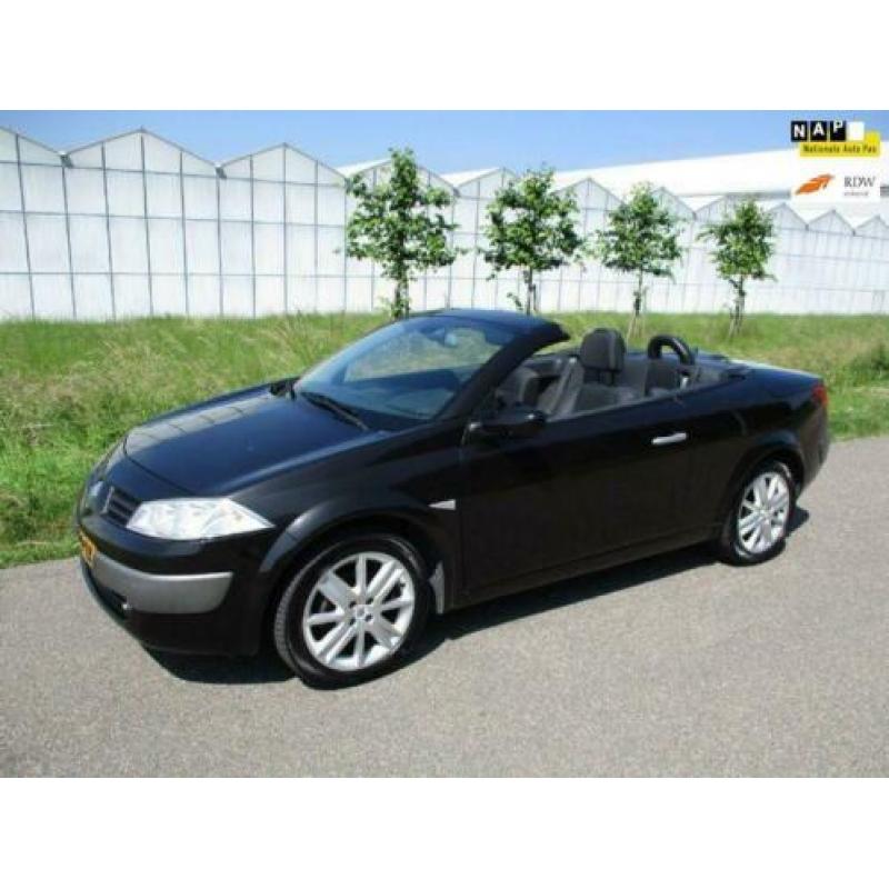 Renault Megane Mégane coupé cabriolet 2.0-16V Privilège Luxe
