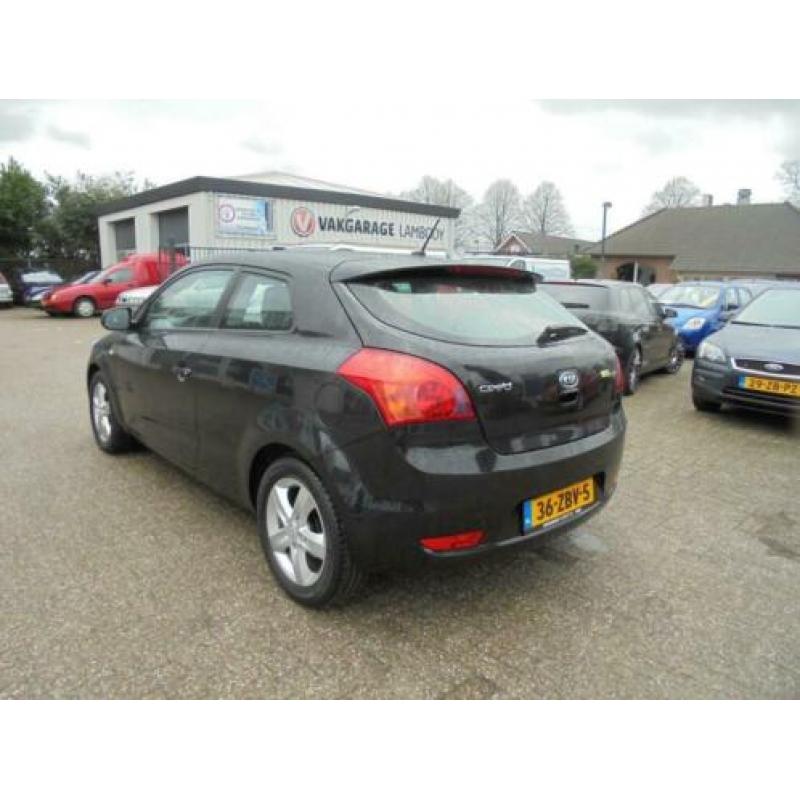 Kia Pro_cee'd 1.4 CVVT Navigator Plus Pack