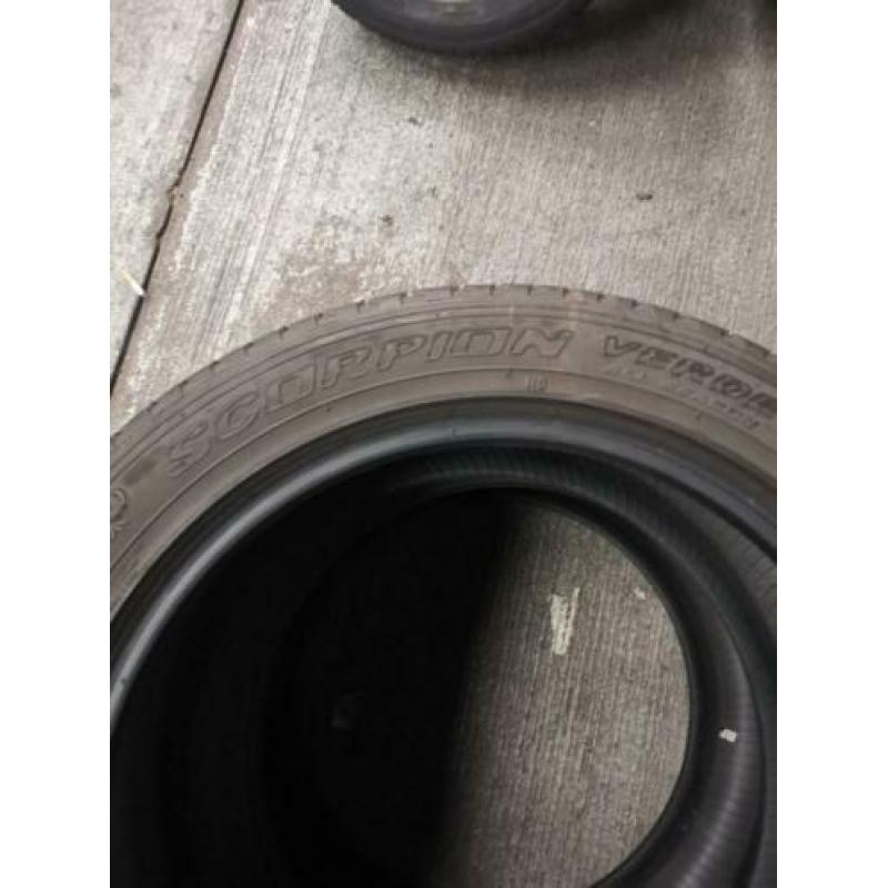 Pirellli scorpion in topstaat 275-45-20 275/45R20 2754020
