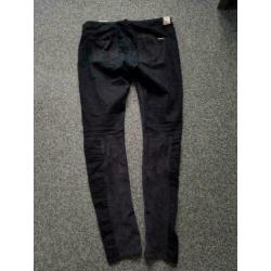 Guess broek maat M zgan & origineel!!