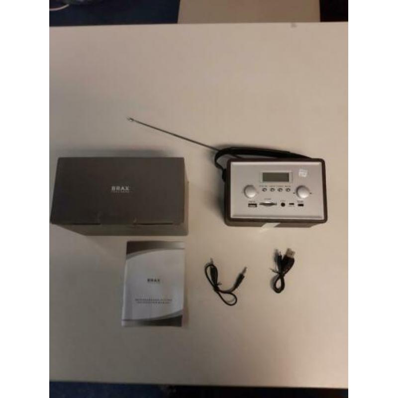 Brax feel good radio, leer, nieuw incl usb, sd card, etc.