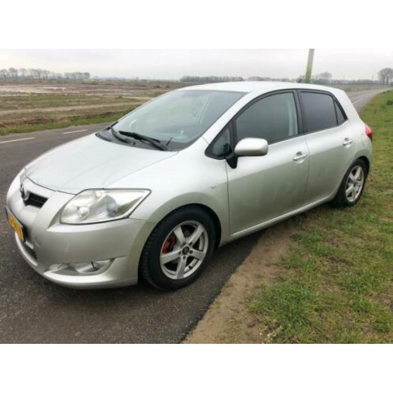 Toyota Auris 1.6-16V Sol LPG